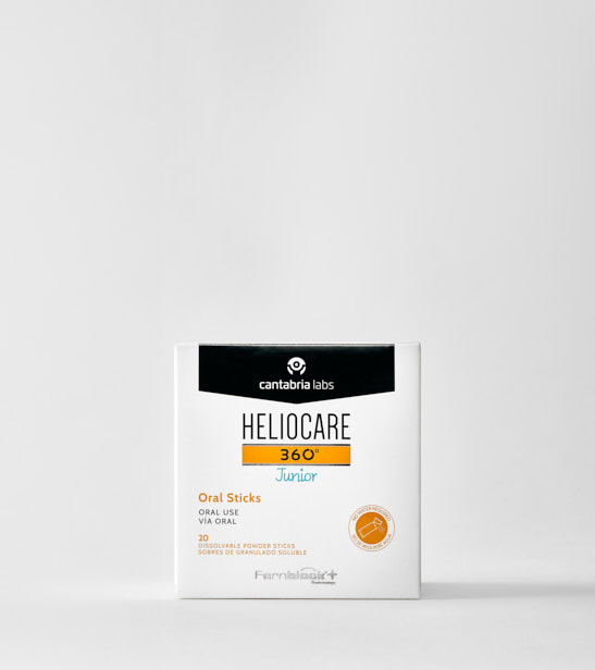 HELIOCARE 360 Junior Oral Sticks